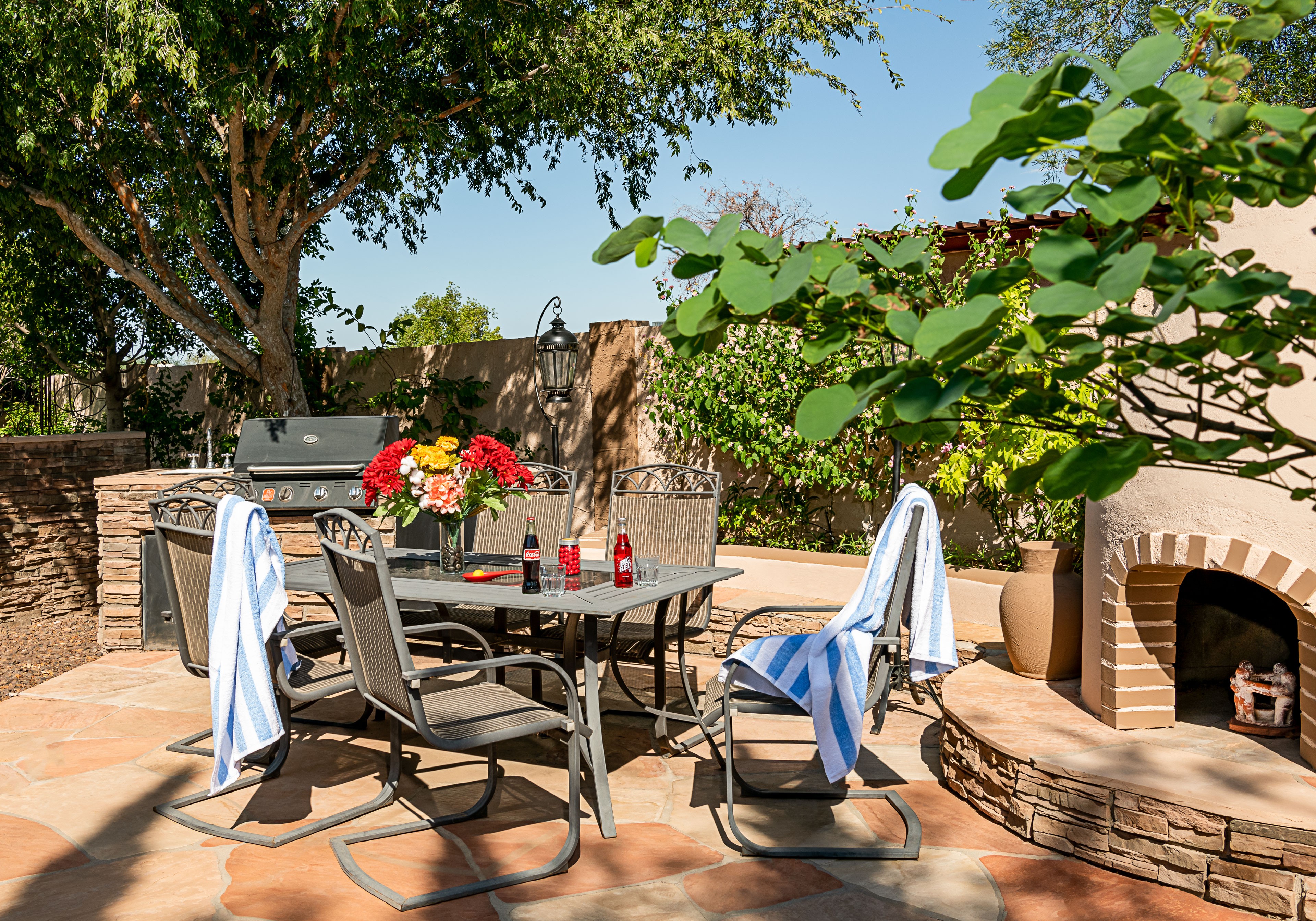 Outdoor dining and gardens