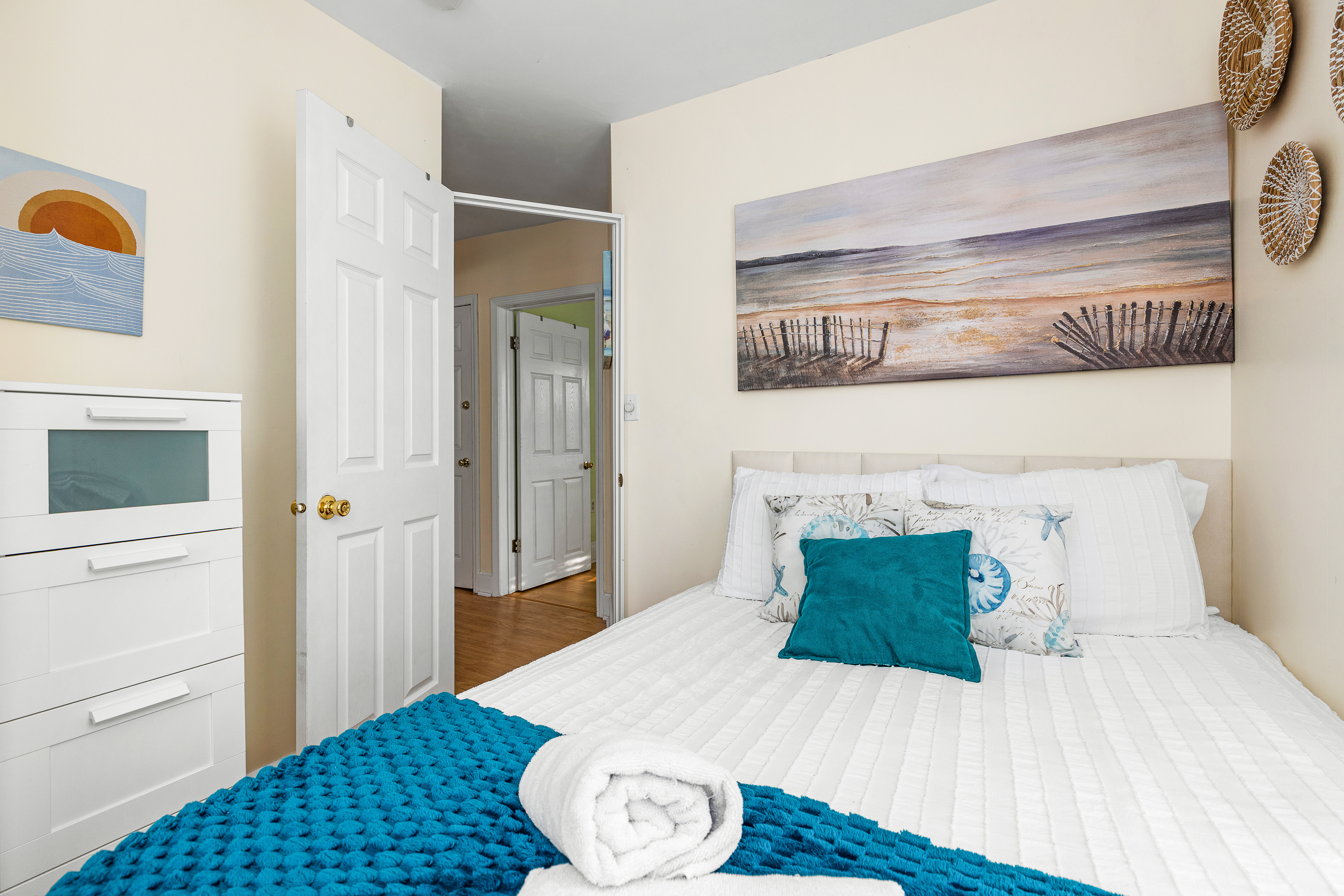 Queen Bedroom